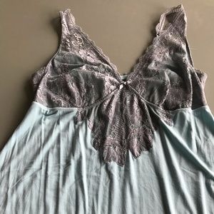 EUC Stunning Blue and Gray Gown